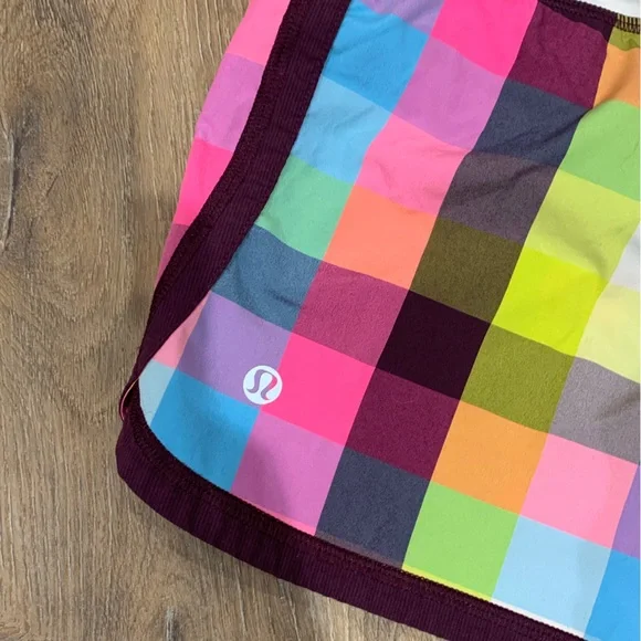 Lululemon Groovy Run Shorts - Sea Check Multi - Picture 8 of 8